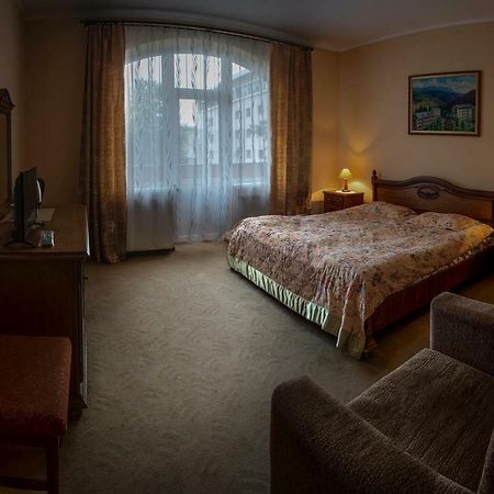 Gortenziya Hotel Polyana  Bagian luar foto