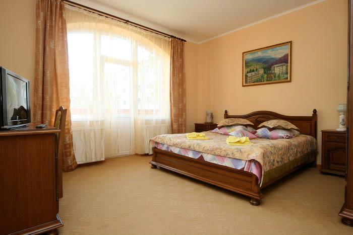 Gortenziya Hotel Polyana  Bagian luar foto