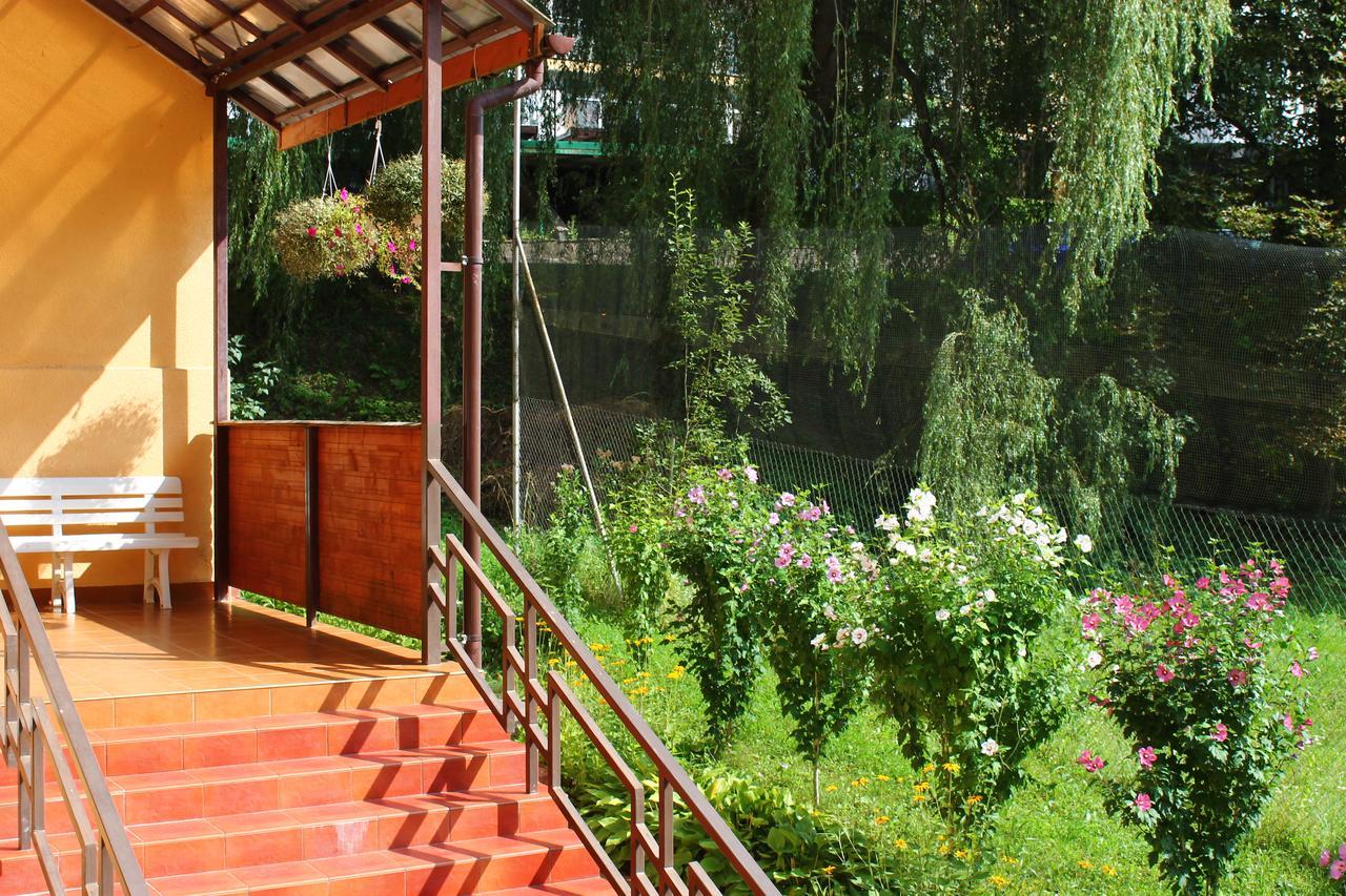 Gortenziya Hotel Polyana  Bagian luar foto