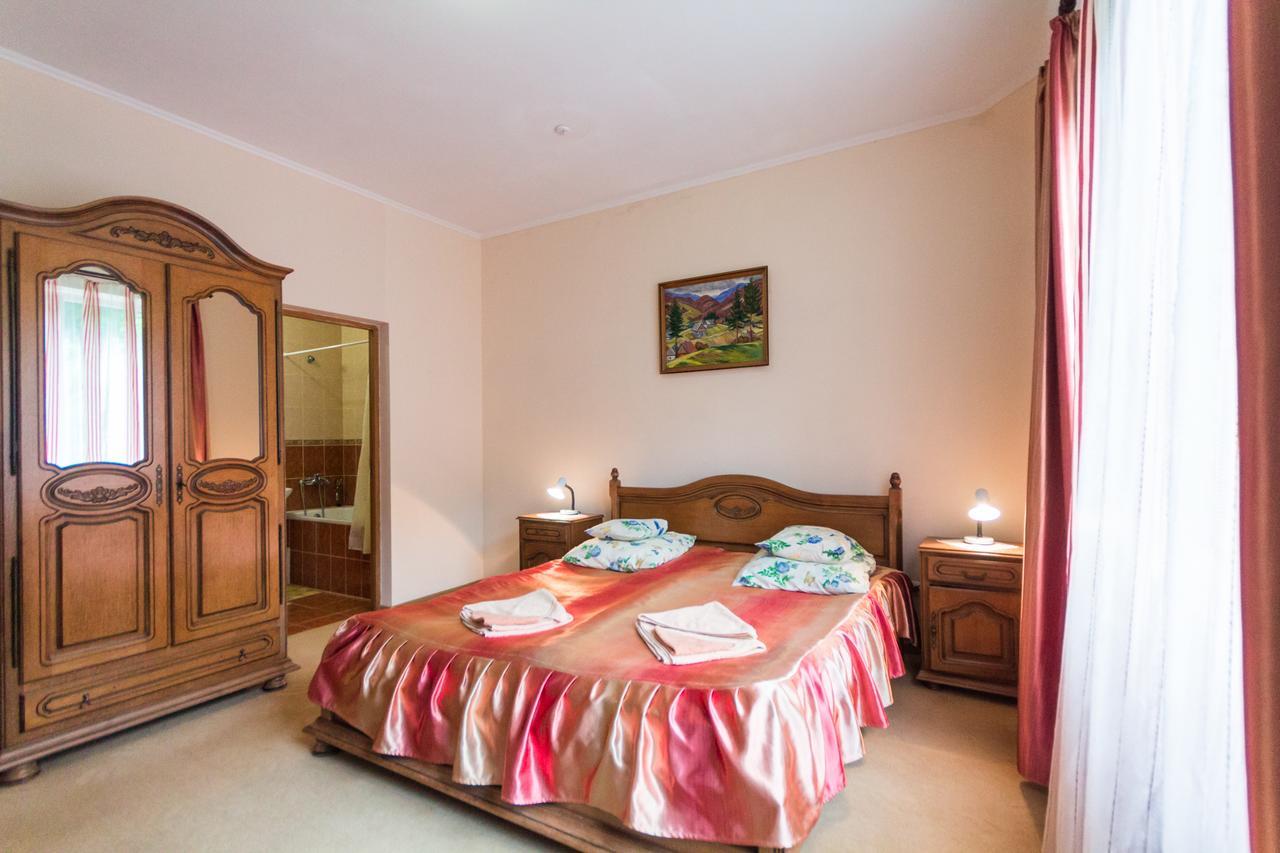 Gortenziya Hotel Polyana  Bagian luar foto