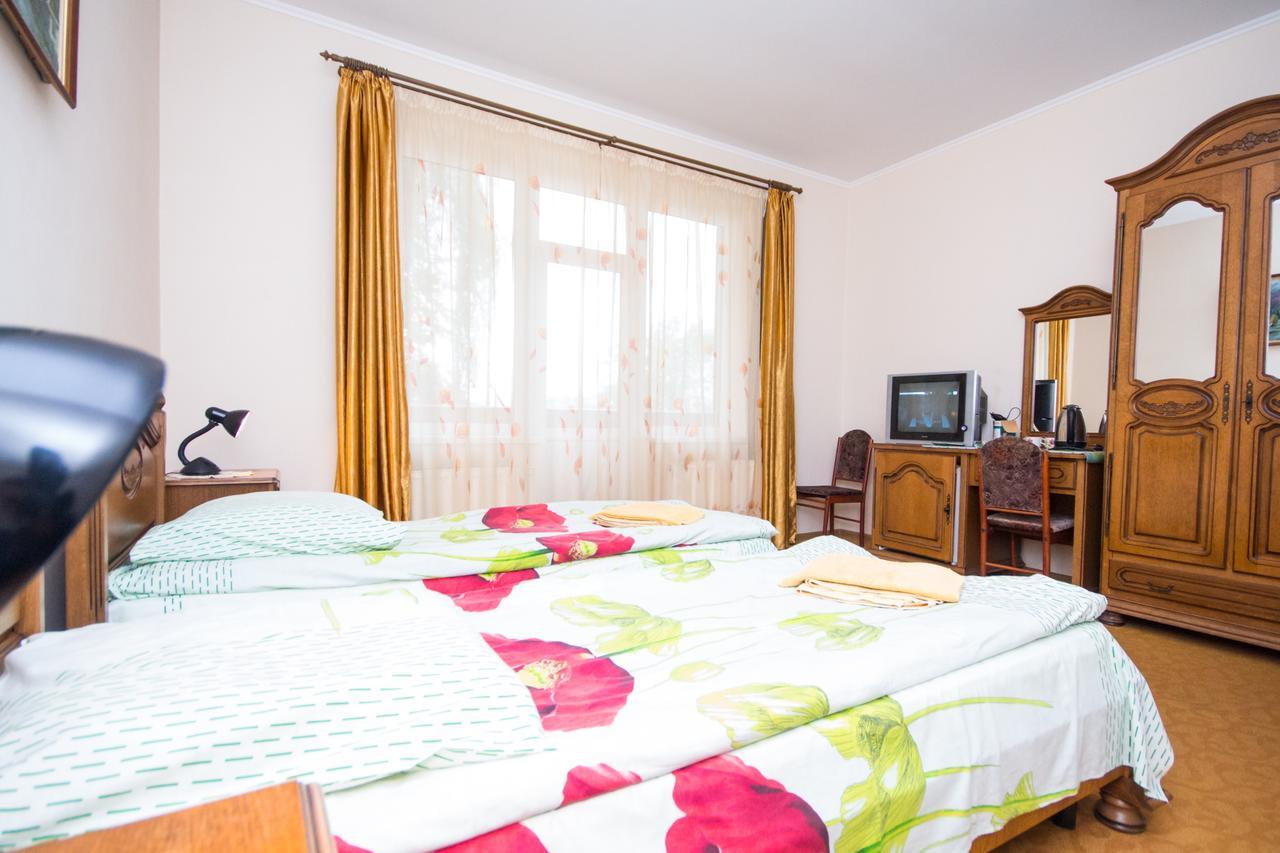 Gortenziya Hotel Polyana  Bagian luar foto
