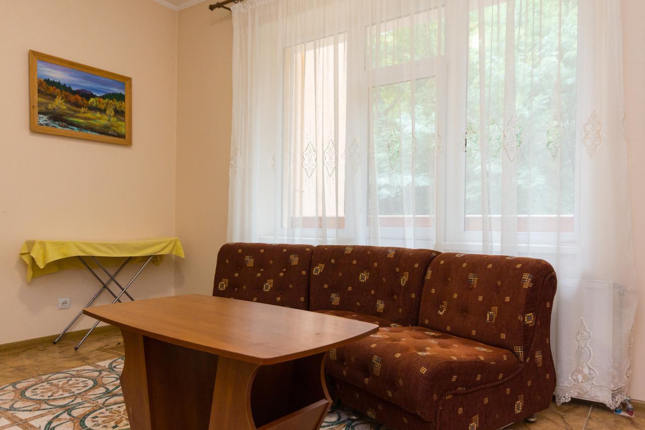 Gortenziya Hotel Polyana  Bagian luar foto