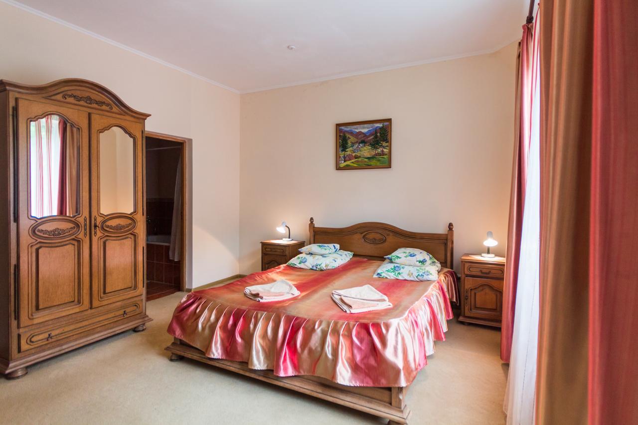 Gortenziya Hotel Polyana  Bagian luar foto